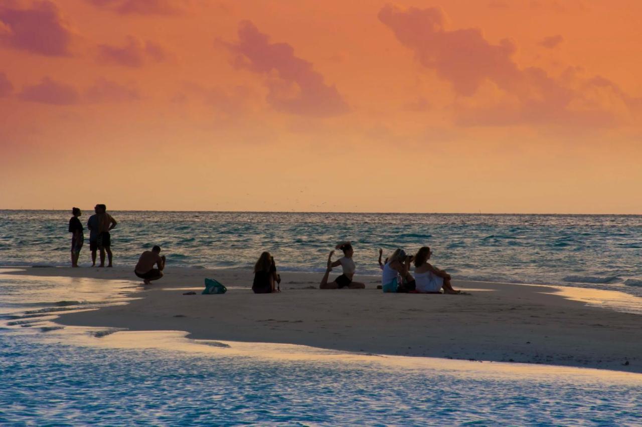 Empyrean Stay, Maldives Thulusdhoo Exterior foto